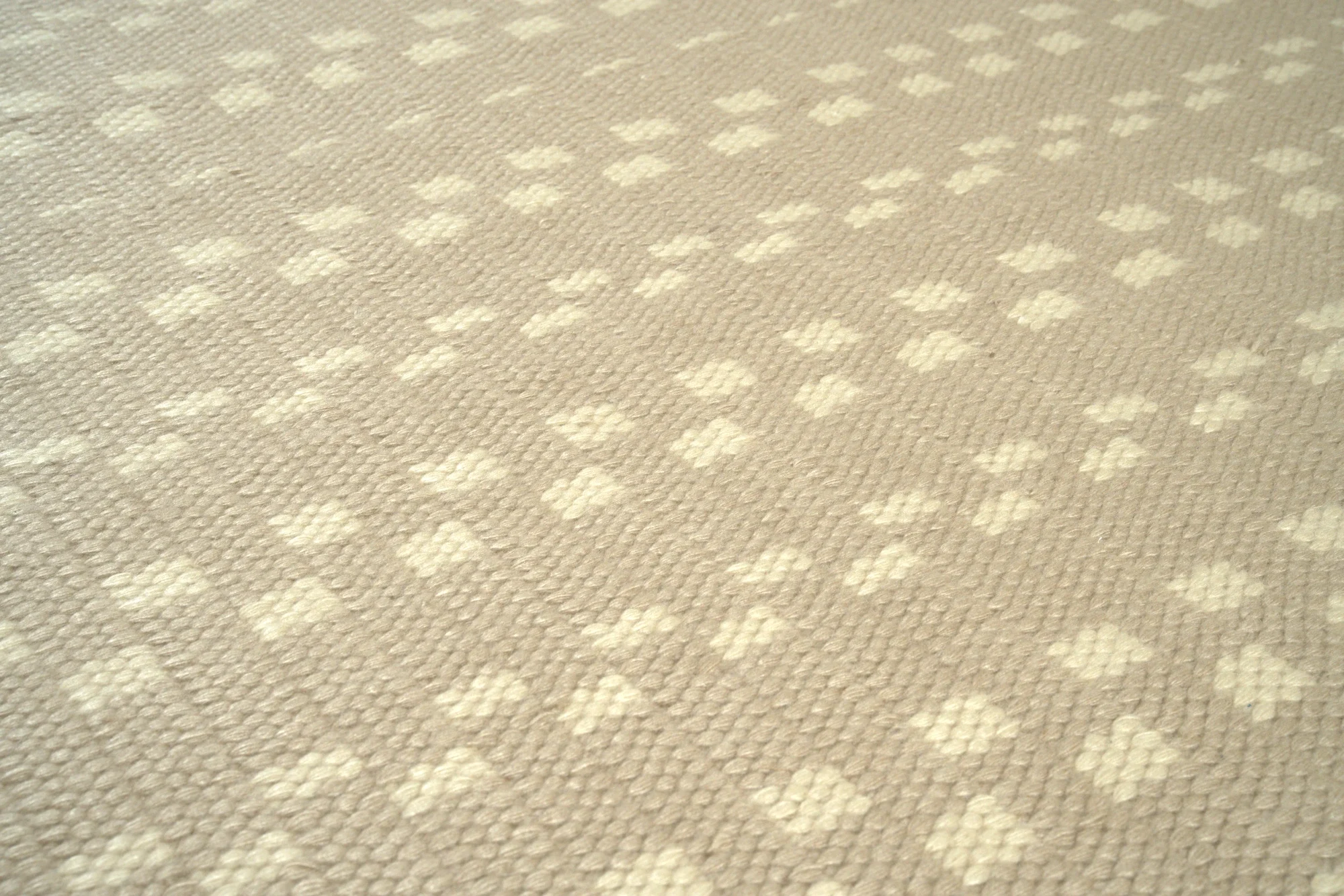 Taupe Dash - Image 5