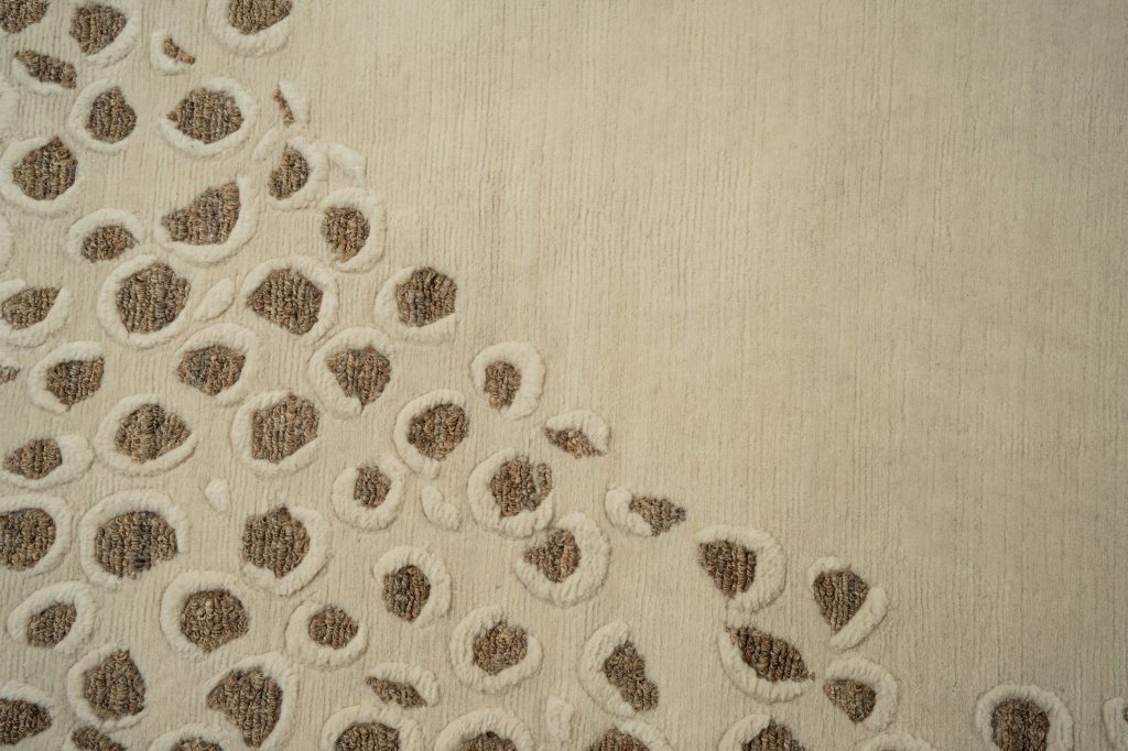 Leopard - alternate view